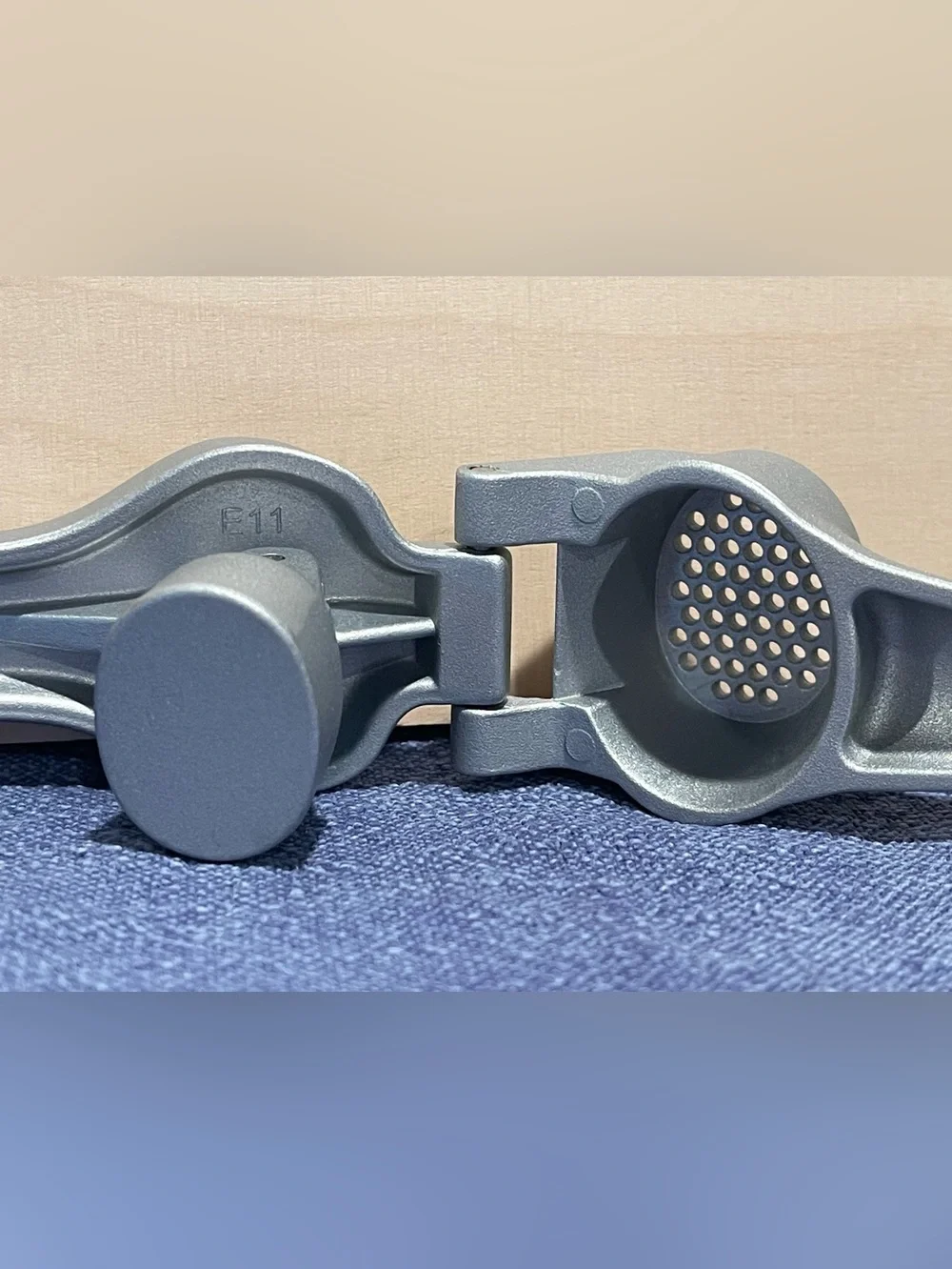 Pampered Chef Garlic Press